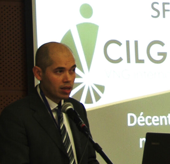 DECENTRALISATION, DEVELOPEMENT REGIOLNAL  ET METROPOLISATION QUEL AGENDA POUR SFAX ?