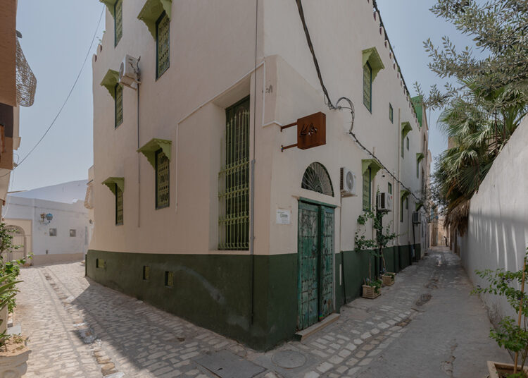 Dar Dhiafa Paul Klee Séjourner autrement dans l’âme de Kairouan